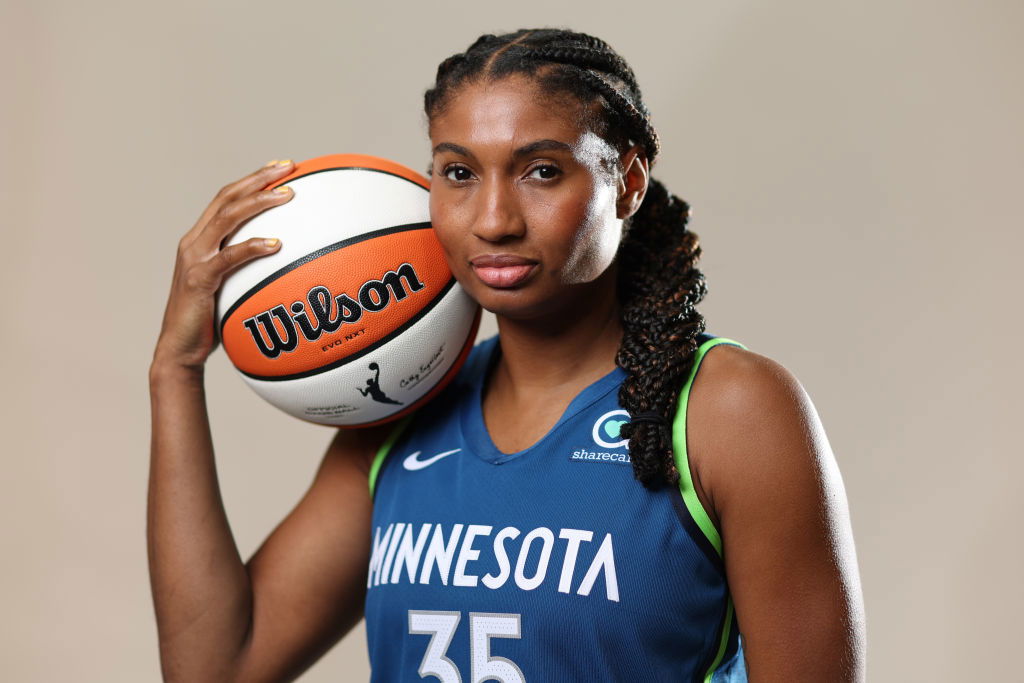 Angel McCoughtry, Zeta Phi Beta Sorority