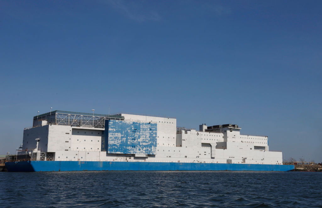 prison ship, NYC, Vernon C. Bain Correctional Center