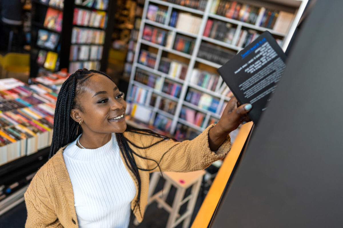 La librería de Houston ahora es un punto de acceso para los autores estrella negros