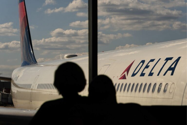 Federal Rules Require Airlines to Issue Refunds For ‘Controllable’ Flight Cancellations Or Delays