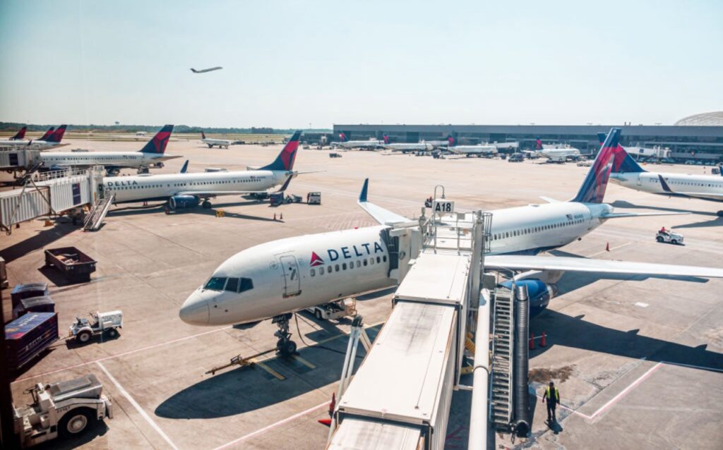 Delta’s New Rule: Jobseekers, Flight Attendants’ Undergarments ‘Must Not Be Visible’