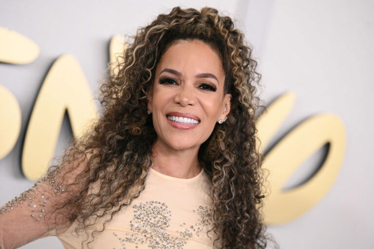 Sunny Hostin, Black Beach Romance Novels, books