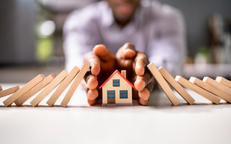 Homeowner, Home Insurance, Real Estate House Insurance
