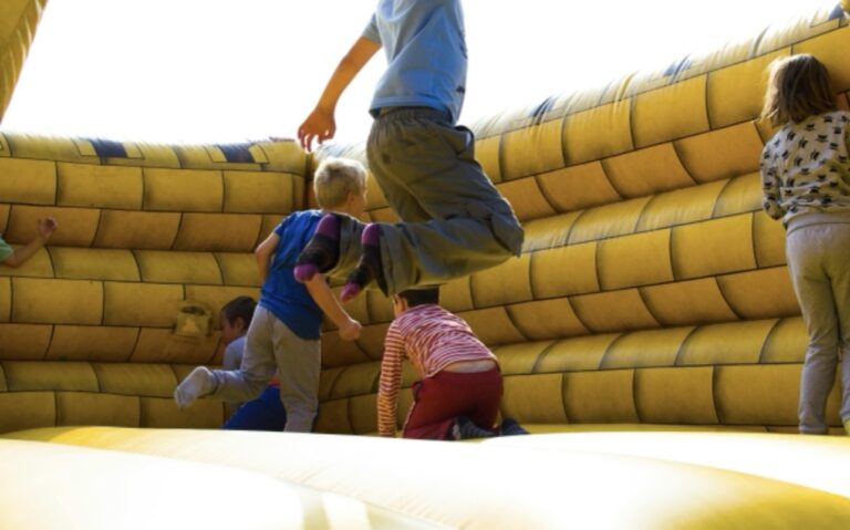 Bounce House, Kids