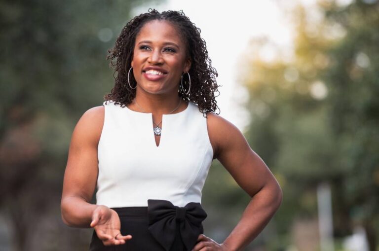 Olympic medalist, Financial Advisor, Lauryn Williams, Nike, CFP