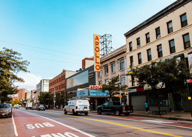 Harlem, The Victoria Theatre