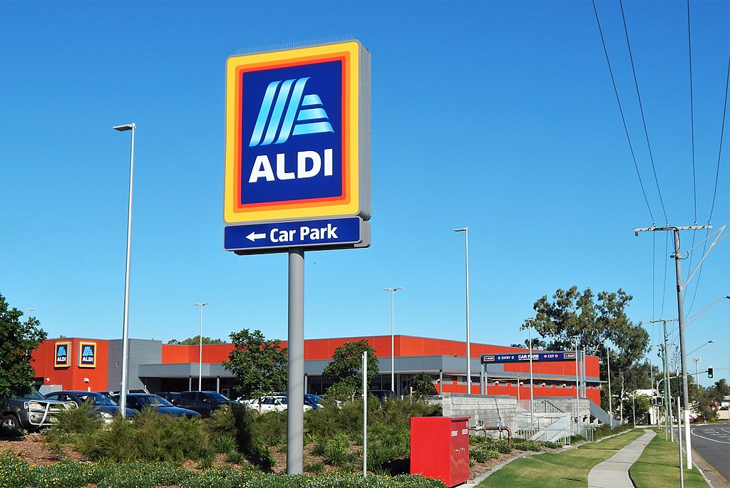 Aldi Set To Hire 13,000 Holiday Workers With Wages Up To $23 An Hour