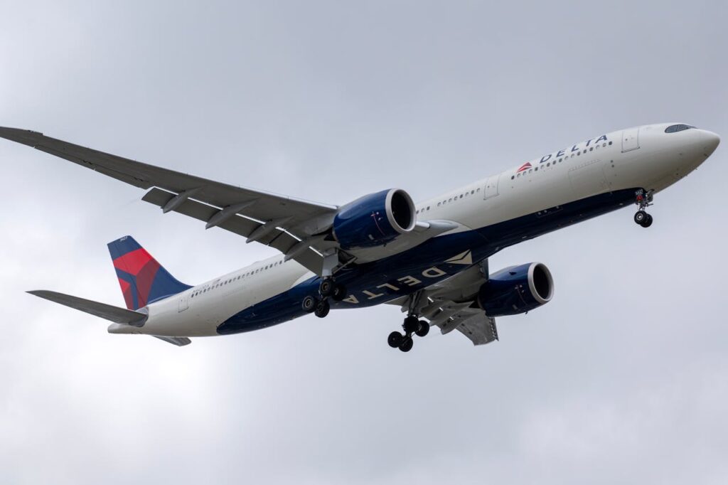 Army Veteran Grandmother Hailed As A Hero After Stopping Woman From Storming Cockpit Mid-Air