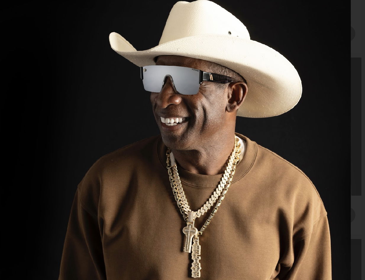 Deion Sanders And Blenders Eyewear Continue To Change the Game With The New PRIME21 Launch